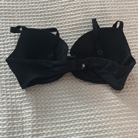 Anne Klein 38C black lace adjustable bra - Picture 2 of 4